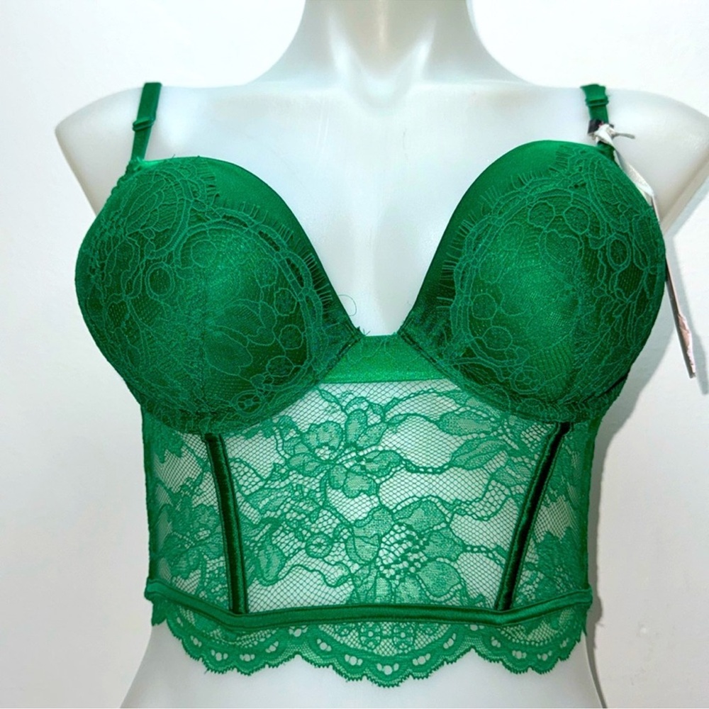 🔥Victoria's Secret Green Lace Bra with Underwire Support bombshell Sz 36B New